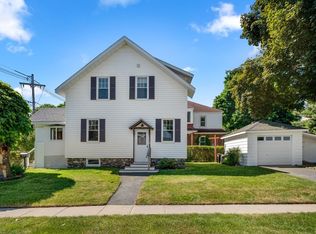 62 Margin St, Peabody, MA 01960