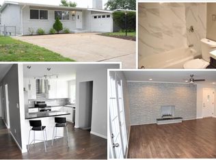 10437 Saint Ann Ln, Saint Ann, MO