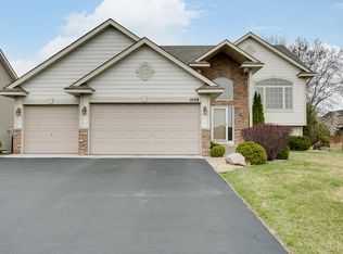 1039 Pelto Path, Woodbury, MN 55129