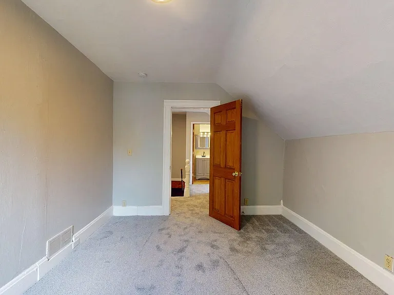 2053 W 95th St — Photo 71