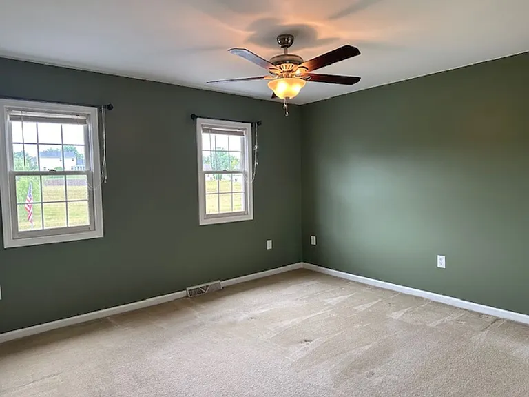 335 Cindy Dr — Photo 12