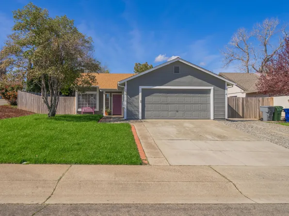 580 Arbuckle Ct, Redding, CA 96003