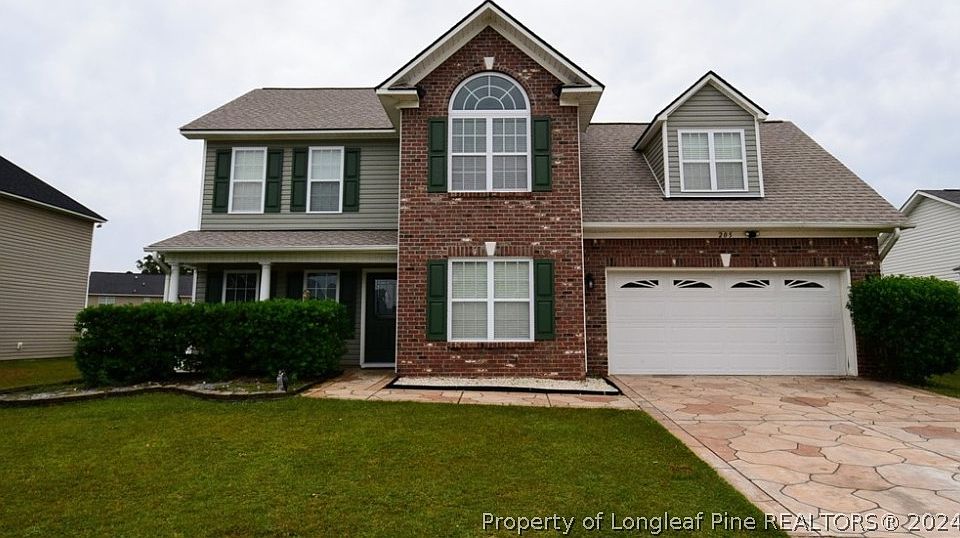 1st image of 205 Stockbridge Dr
