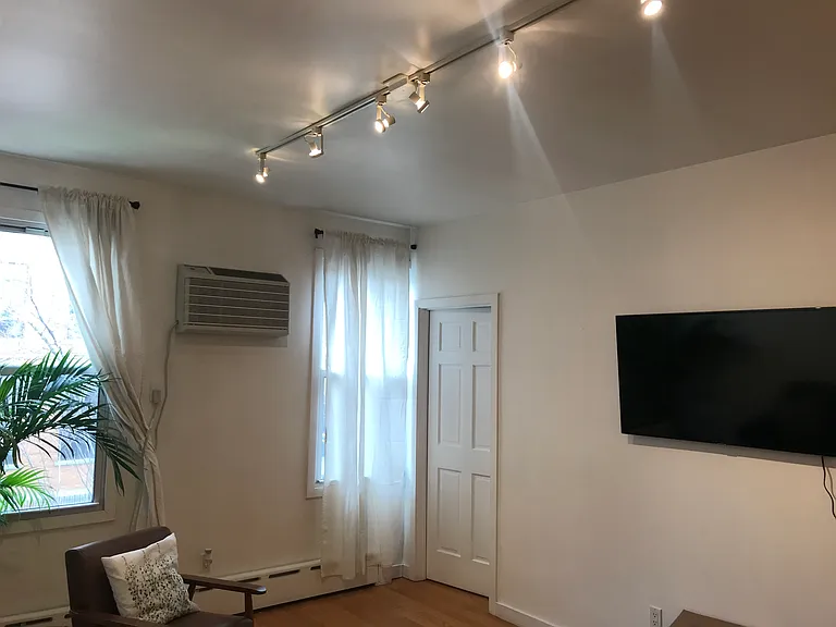 234 Richardson St #2 — Photo 19