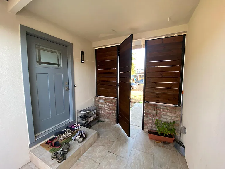 3570 Bennett Ave — Photo 8