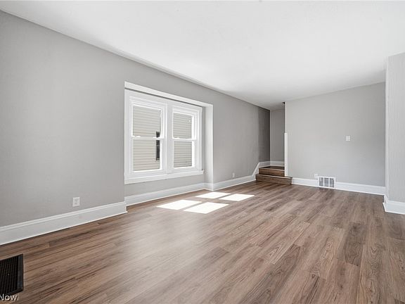 5th image of 1216 E 168th St