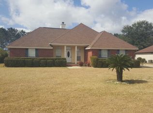 9575 Fairway Dr, Foley, AL 36535