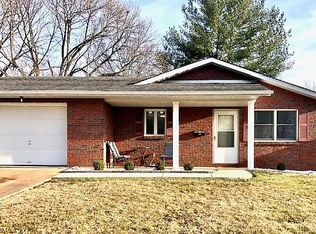 304 Debra Ln, Waterloo, IL 62298