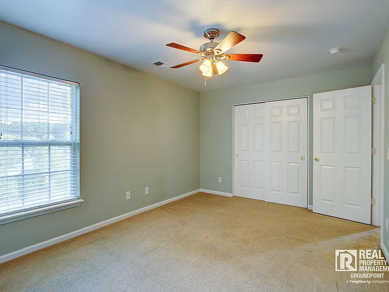 130 Decatur Dr — Photo 20