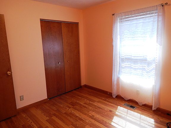 4th image of 5144 Sequoia Dr