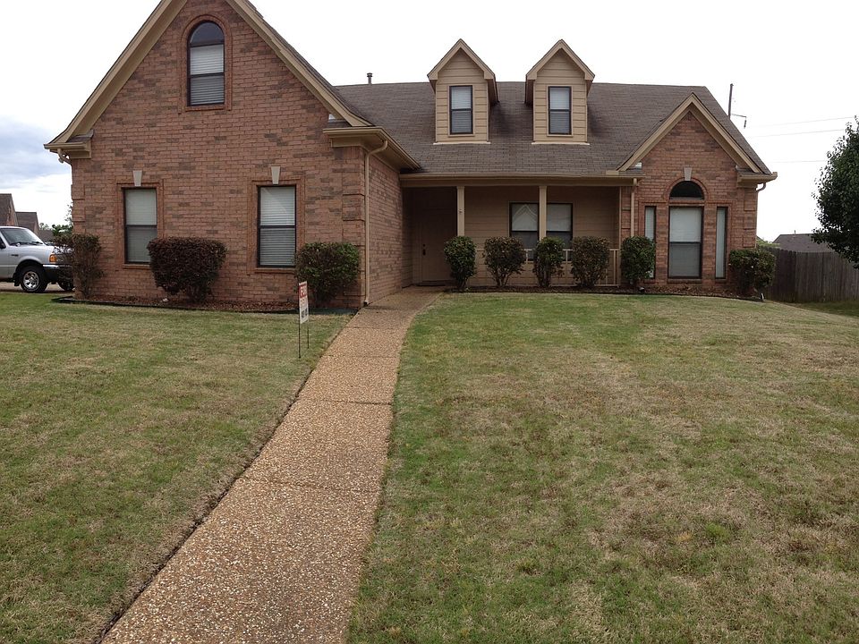 1st image of 10 Penny Ln