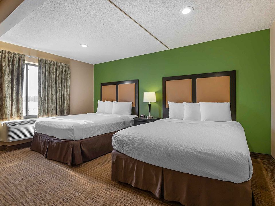 Deluxe Studio - 2 Full Beds