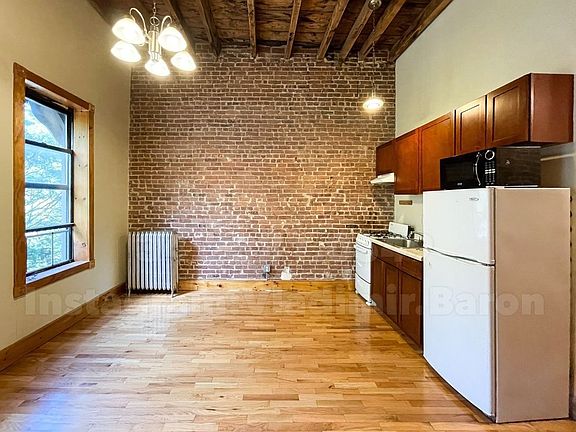 2nd image of 788 Park Pl APT 14F