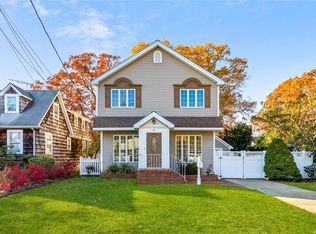 92 Taft Ave, North Merrick, NY 11566