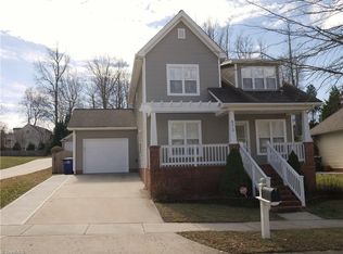 572 Lakeside Valley Dr, Winston Salem, NC 27107