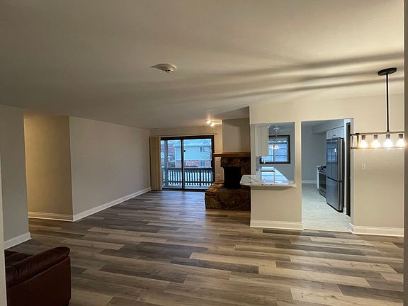 4th image of 7210 Birchwood Ct Unit D