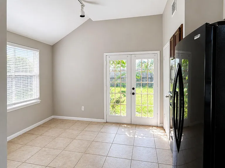 7142 River Garden Dr — Photo 13