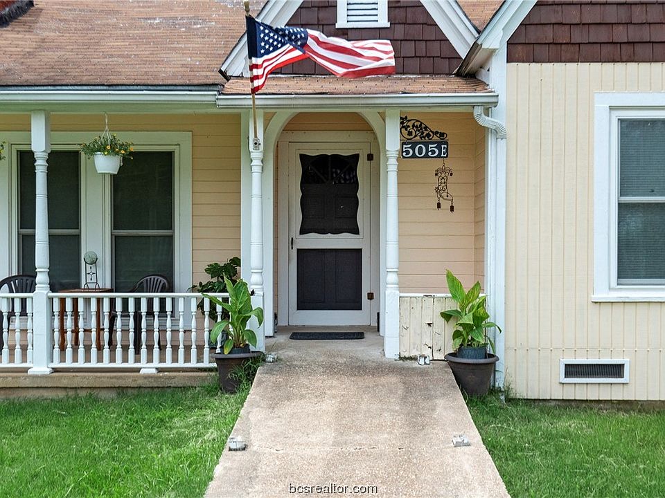505 E Texas St Calvert TX 77837 MLS 23009598 Zillow