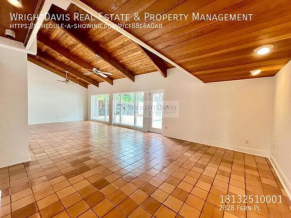 5th image of 2328 Fern Pl