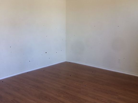 3rd image of 700 W Olympic Blvd APT 3