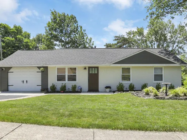 25 Lewis Dr, Johnstown, OH 43031