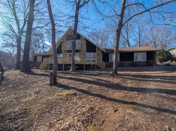 188 Winddrift St, Winston Salem, NC 27107