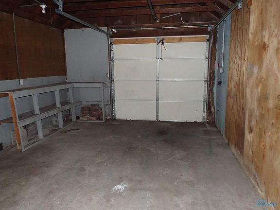 3rd image of 2837 Merrimac Blvd