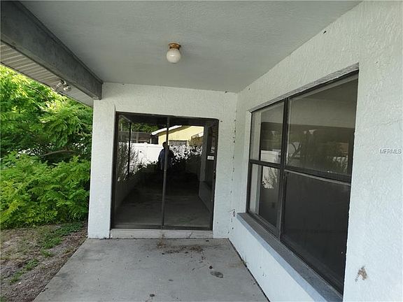 2nd image of 2620 Mikol Ter S