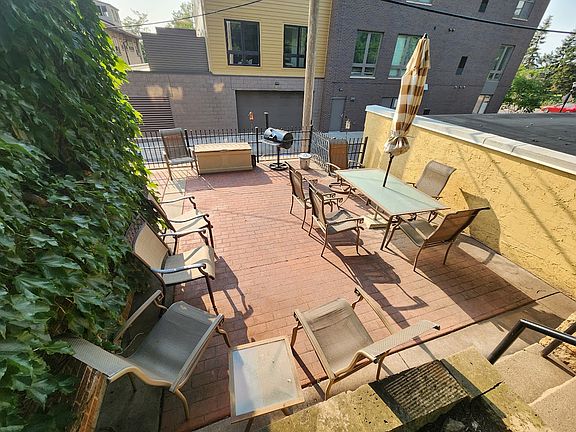 5th image of 2294 Marshall Ave APT 8