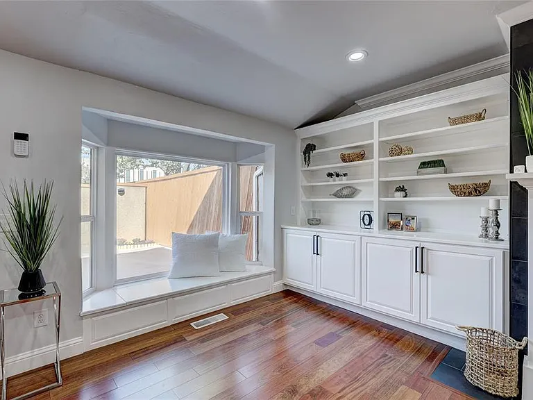 4328 NW 63rd St — Photo 7