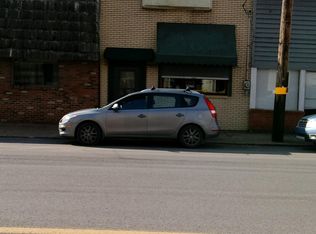 2208 National Rd, Wheeling, WV 26003