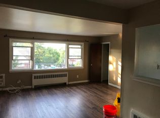 221-22 43rd Ave, Flushing, NY 11361