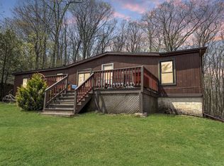 154 Hillary Dr W, Freeland, PA 18224