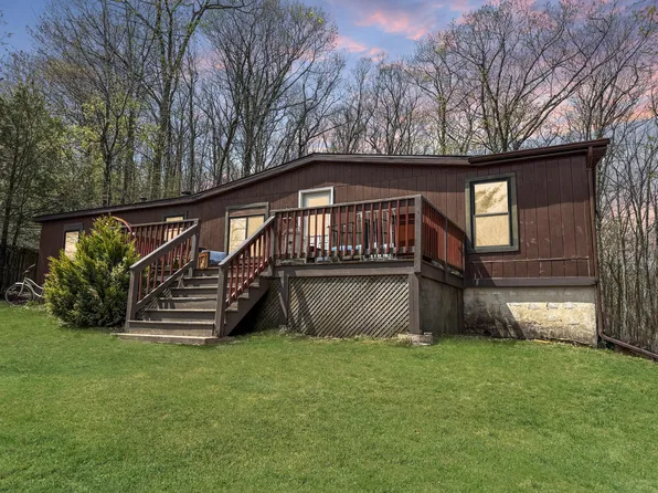 154 Hillary Dr W, Freeland, PA 18224