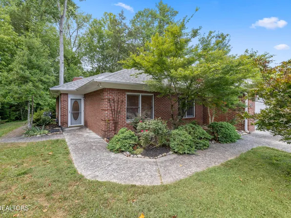 11 Bellhaven Ln, Oak Ridge, TN 37830