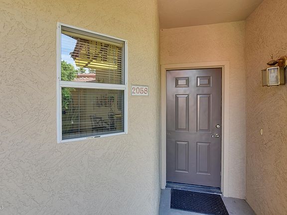 10410-North-Cave-Creek-Road-2058-11
