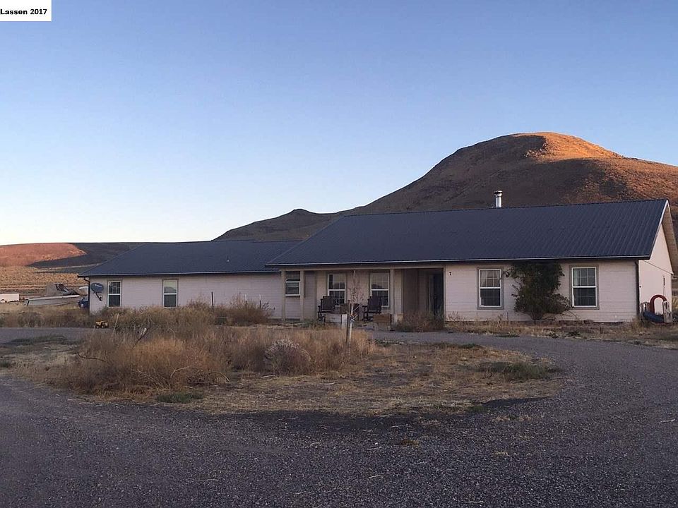 1st image of 724555 E Highway 395