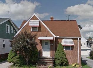 10811 Park Heights Ave, Garfield Heights, OH