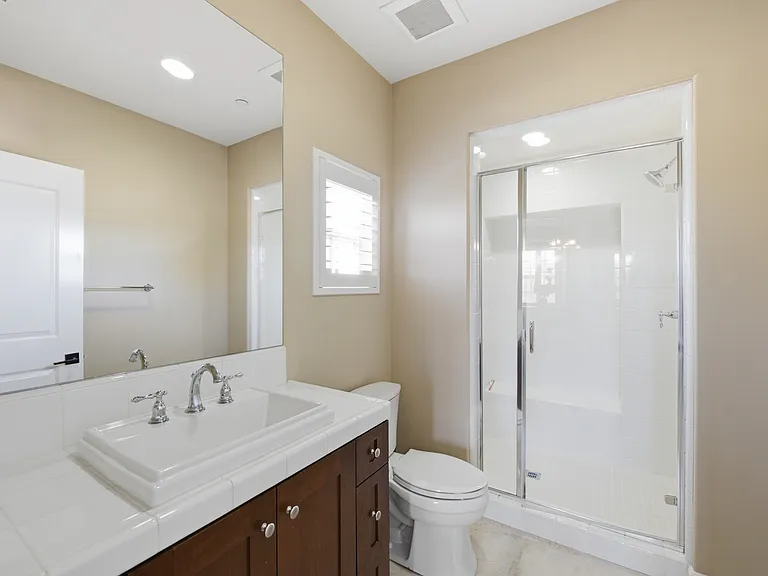 138 Mayflower St — Photo 39