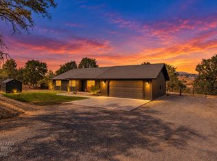 2384 Choctaw Rd, Copperopolis, CA 95228