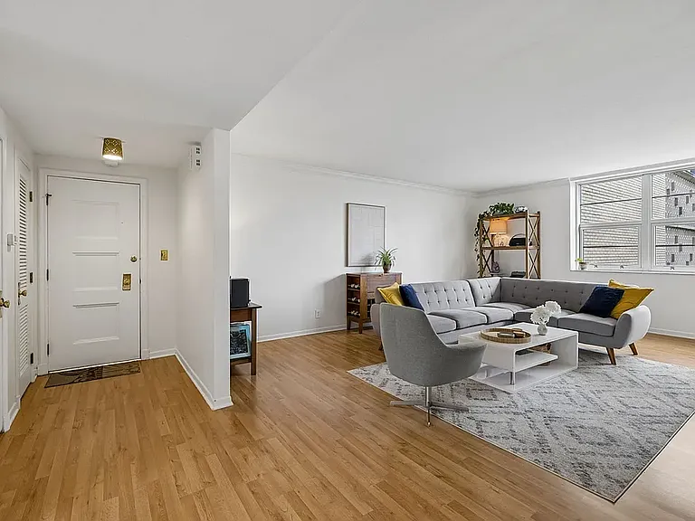 3314 W End Ave #601 — Photo 1
