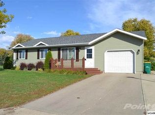 1213 Prospect Rd, Marshall, MN 56258