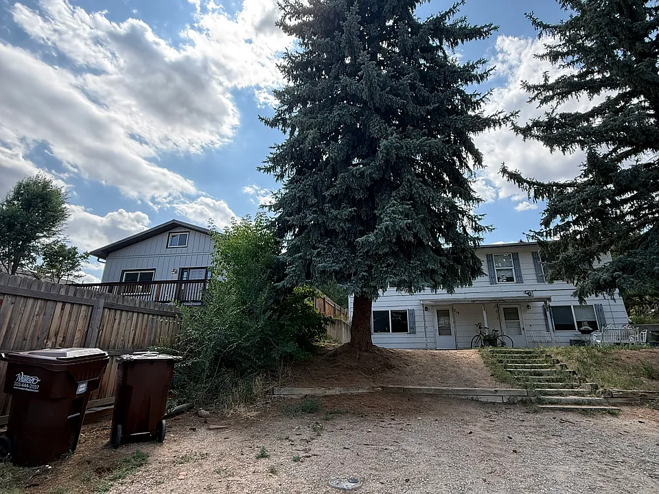 219 5th Ave
