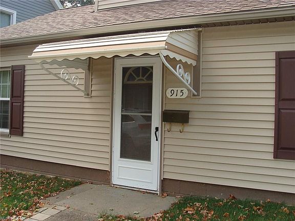 3rd image of 915 South Ave