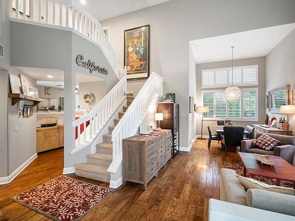 4th image of 5372 Carmento Dr