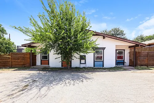 2717 Parker Ln Photo 1