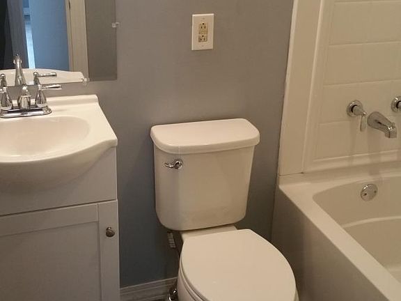 3rd image of 346 Harrill St
