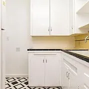 2500 NE Weidler St — Photo 18
