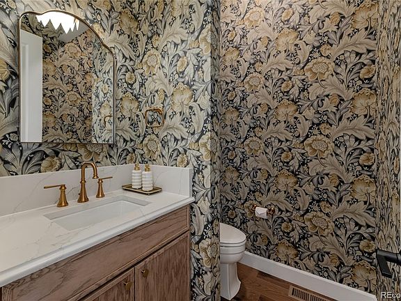 5th image of 8649 Carneros Court