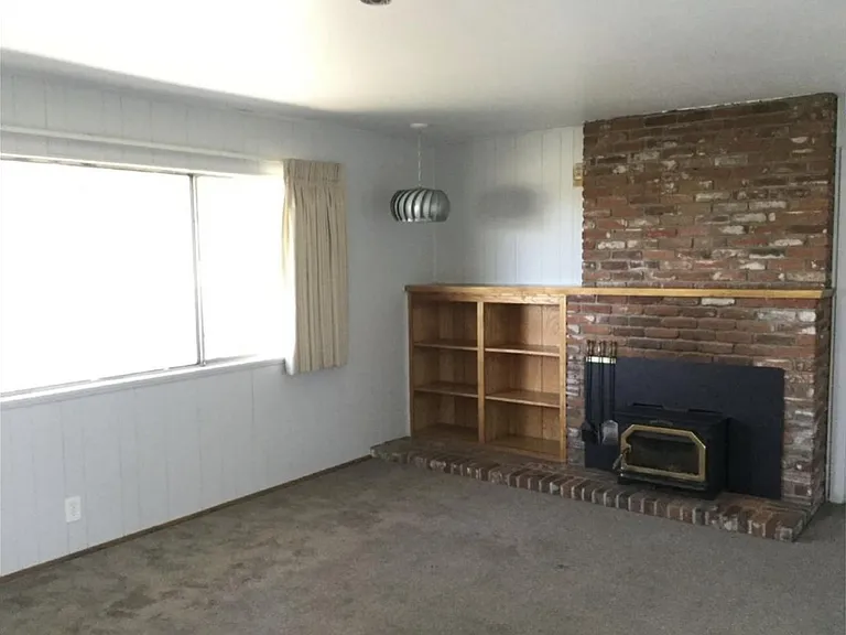 3131 W Main St — Photo 3
